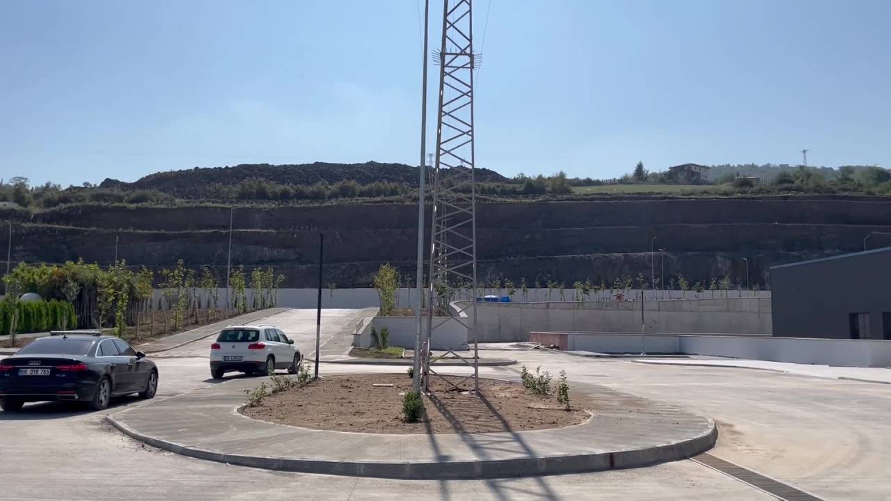 Zeliha Aksaz Şahbaz: "Samsun Şehir Hastanesine Gidilip Gelinecek Henüz Yol Bile Yok"