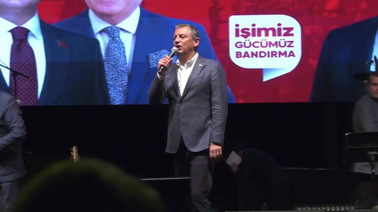 Chp Genel Başkanı Özel: "Bu Ülkeyi Bir Kez Daha Biz Kurtaracağız"