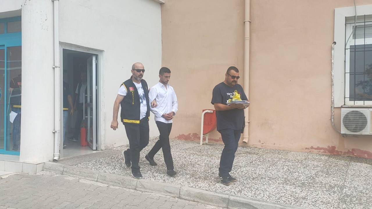 Hurda Sattıkları İş Yeri Sahibini, 3 Bin Lira İçin Öldürmüşler