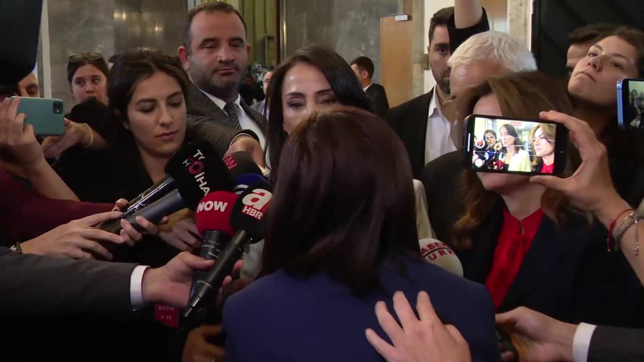 Tülay Hatimoğulları'ndan Bahçeli'ye Yanıt: "Biz Bir Türkiye Partisiyiz Zaten"