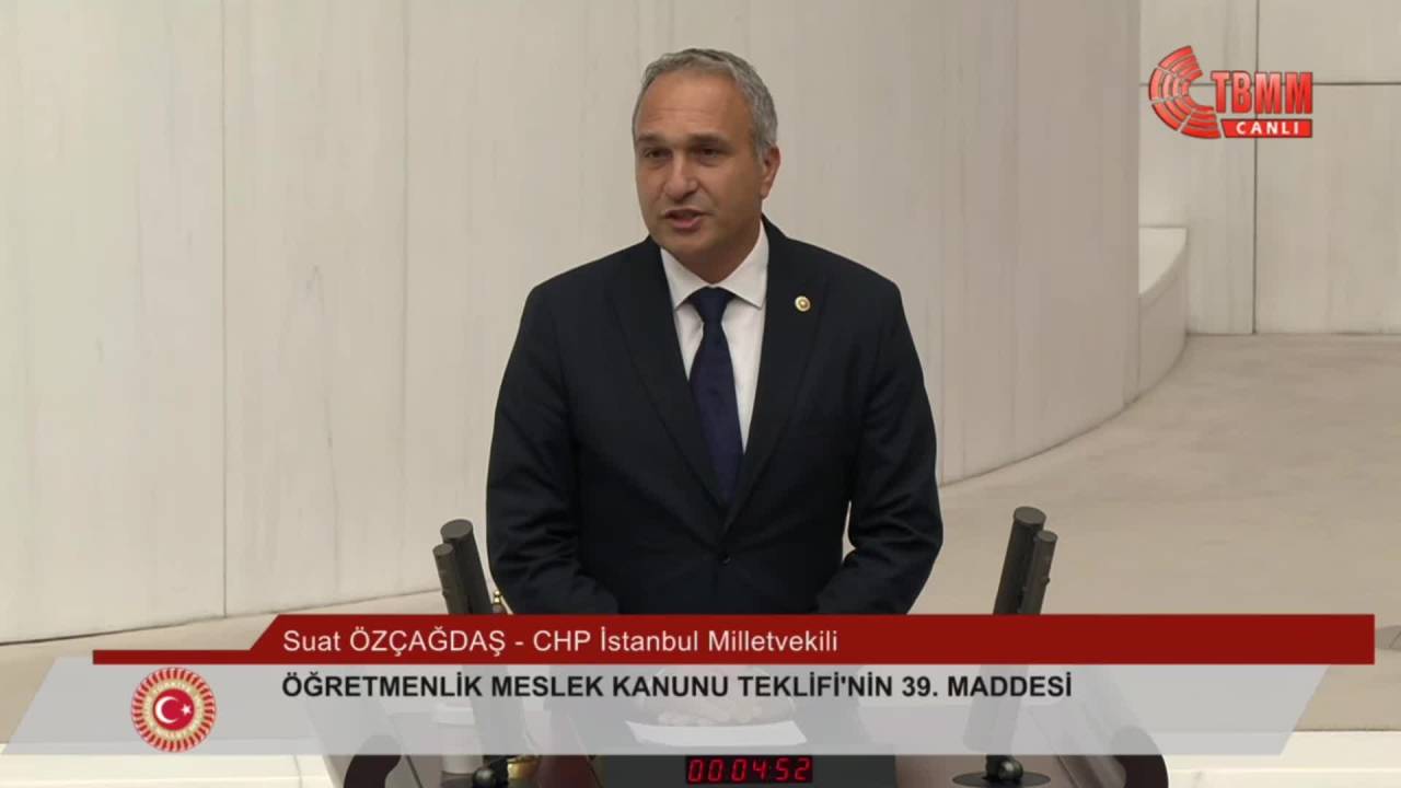Suat Özçağdaş'tan "Öğretmenlik Meslek Kanunu" Tepkisi: "Aym'den Geri Dönecek"