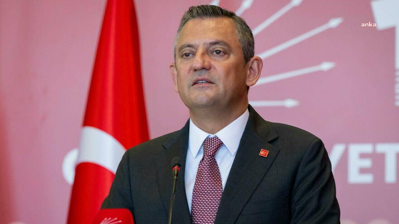 Özgür Özel: "Dünya Kız Çocukları Günü’nü Kutluyorum"