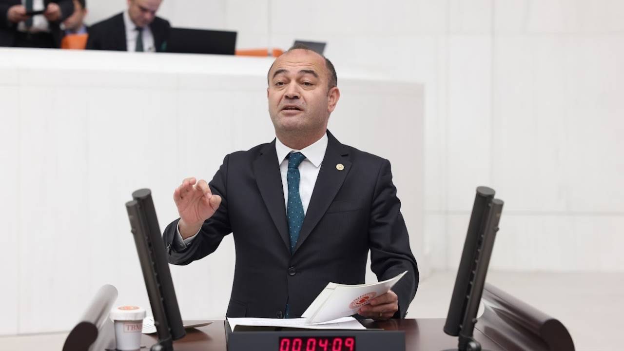 Özgür Karabat: “Dünyada Eşi Benzeri Olmayan Bir Vergi Uydurdular Ve Kredi Kartı Limitine Vergi Getirdiler”