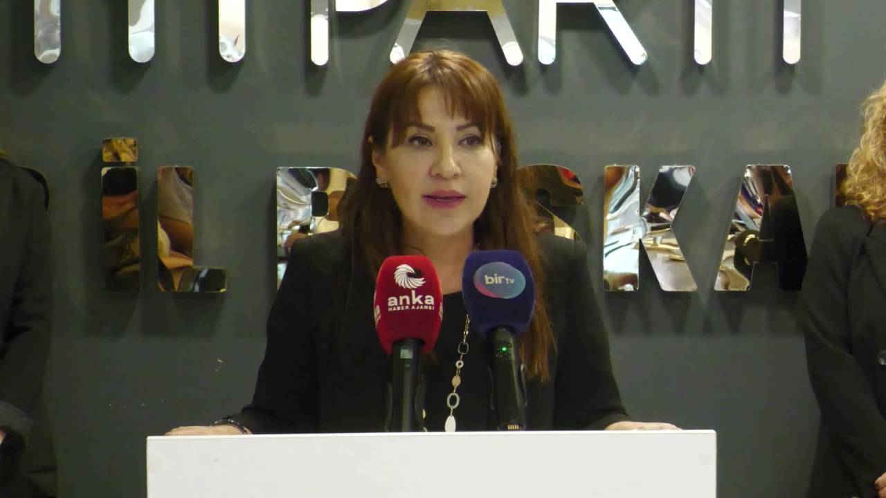 İyi Parti İzmir İl Başkanı Doğan: ''Ak Parti Anlayışına Göre Kadına Yönelik Şiddet Önlenemez''