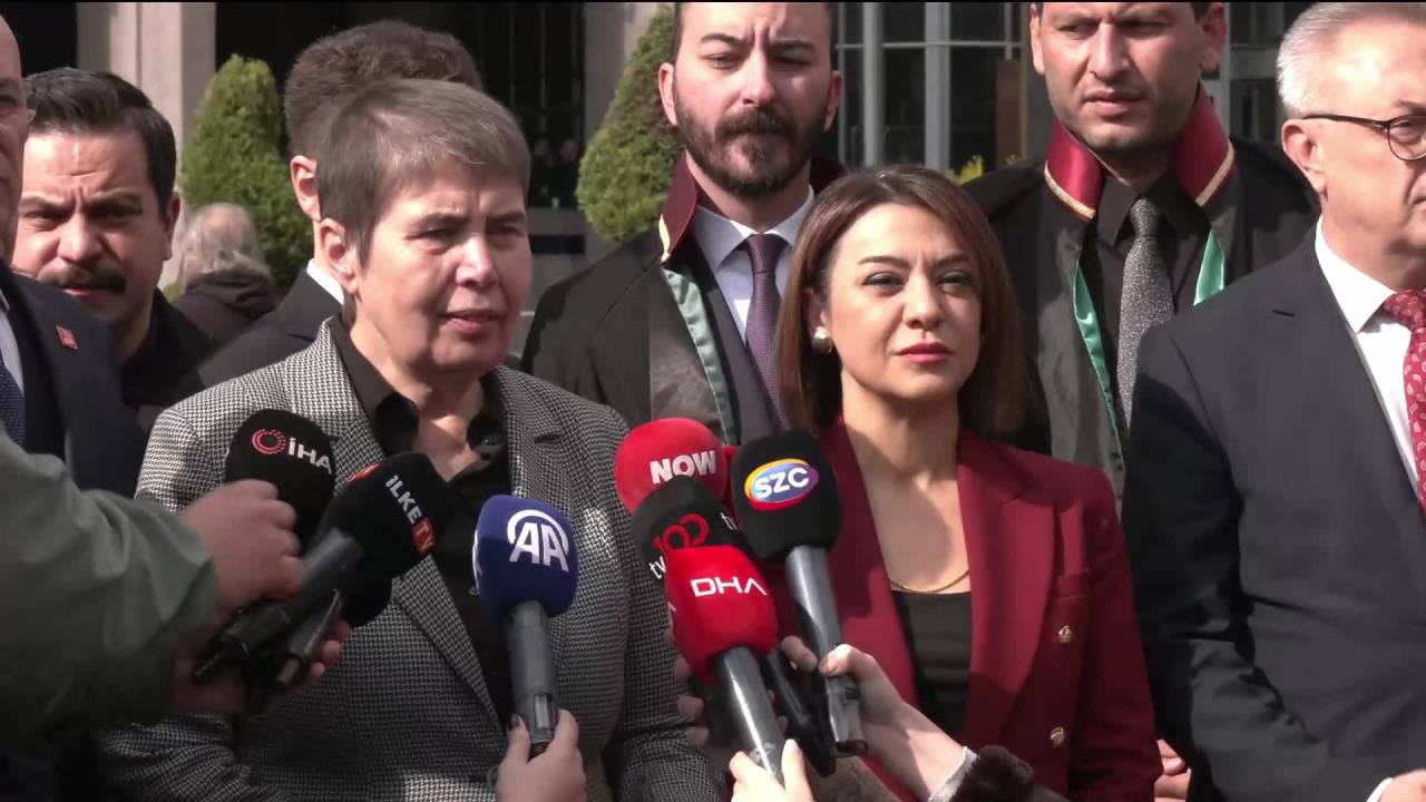 Chp'den 'Yenidoğan Çetesi' Hakkında Sağlık Bakanları Ve İstanbul İl Sağlık Müdürlüğü Hakkında Suç Duyurusu