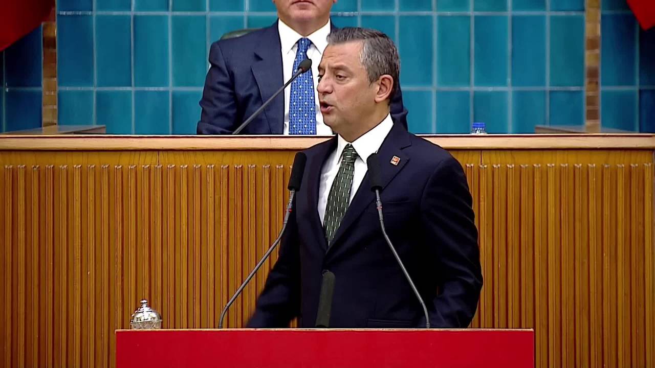 Chp Grup Toplantısı... Özgür Özel: "30 Bin Tl’nin Altında Bir Asgari Ücret Asla Kabul Edilemez"