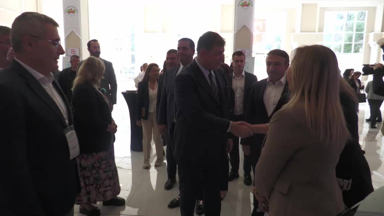 Türkiye Sağlıklı Kentler Birliği’nden Ak Partili Ve Yeniden Refah Parti Yönetimindeki 3 Belediye Ayrıldı