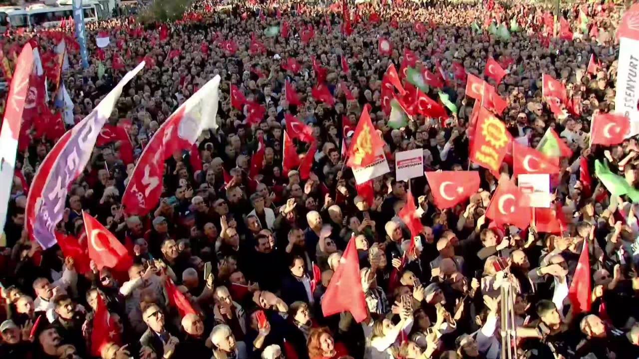 Chp'den Kayyuma Tepki Mitingi... İmamoğlu: Milletin Sözünün Başladığı Yerde, Muktedirin Zulmü Bitecektir
