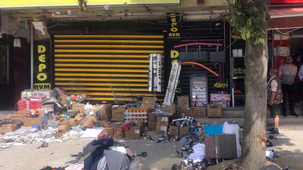 Tekirdağ'da Taşlı- Sopalı 'park' Kavgası: 2 Yaralı, 10 Gözaltı