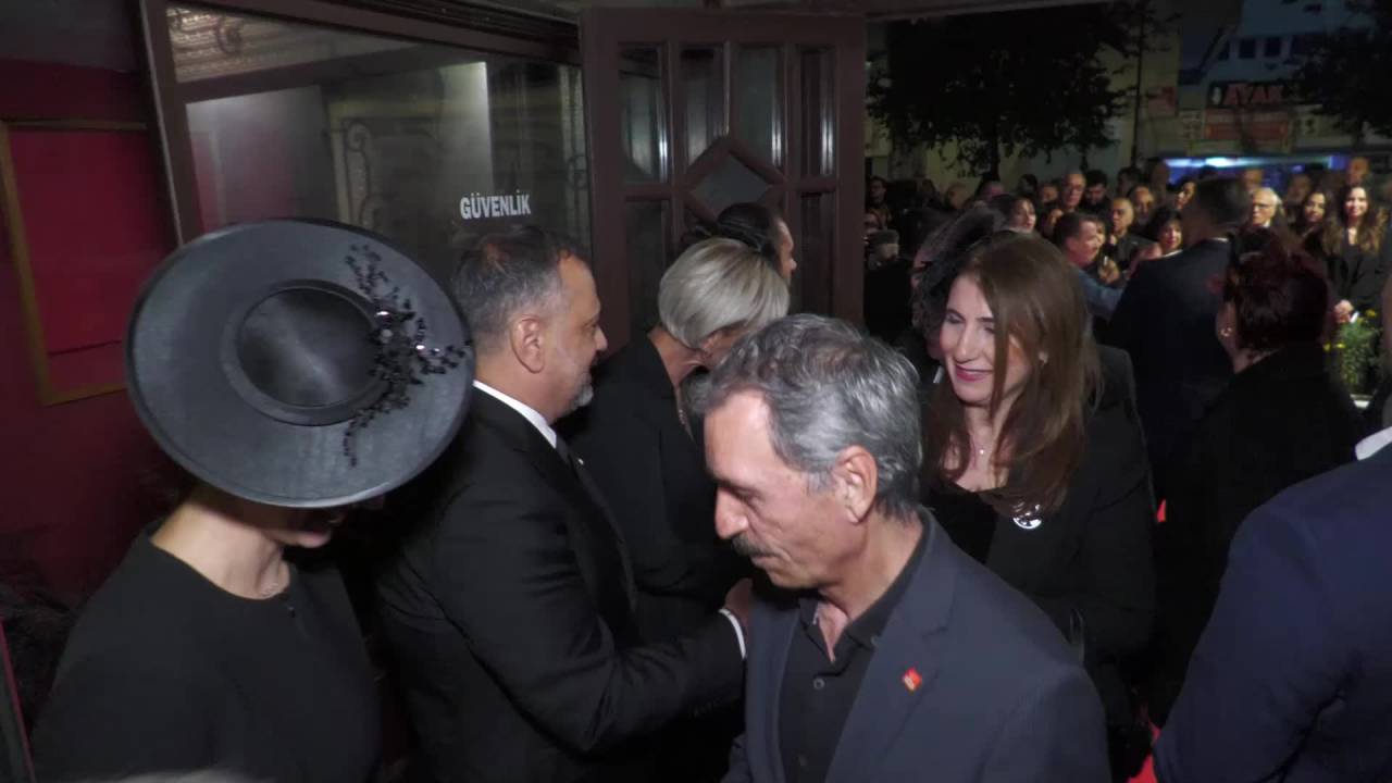 Gazi Mustafa Kemal Atatürk, 86'ıncı Ölüm Yıl Dönümünde İzmir'de Anıldı