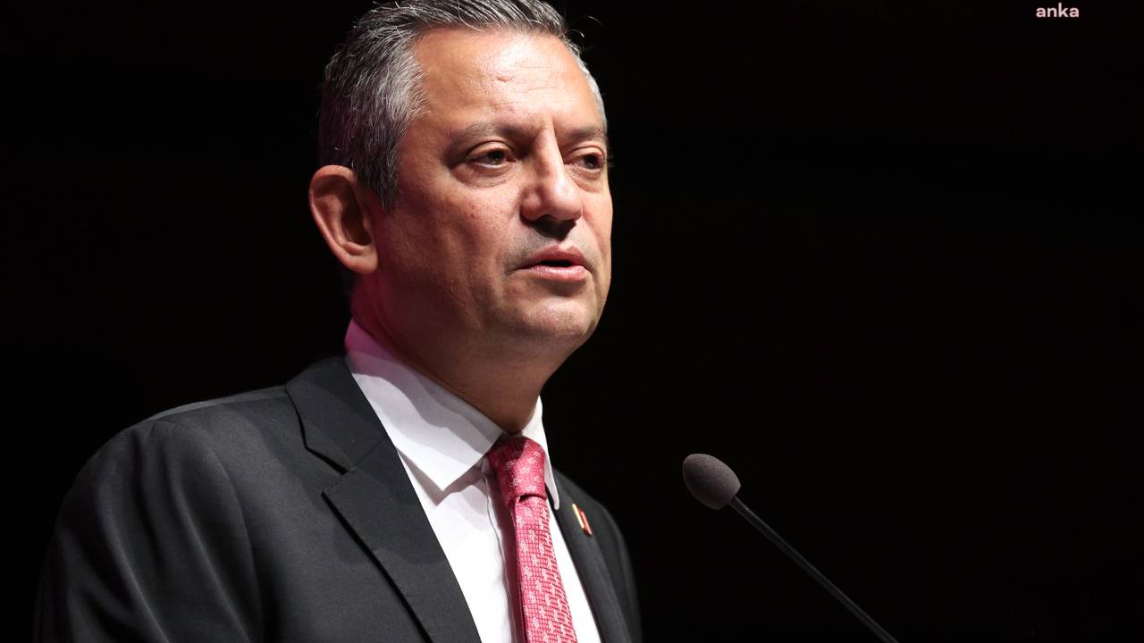 Chp’de Bu Hafta... Özel Kktc’ye Gidecek, Vekillerle Sahaya İnecek