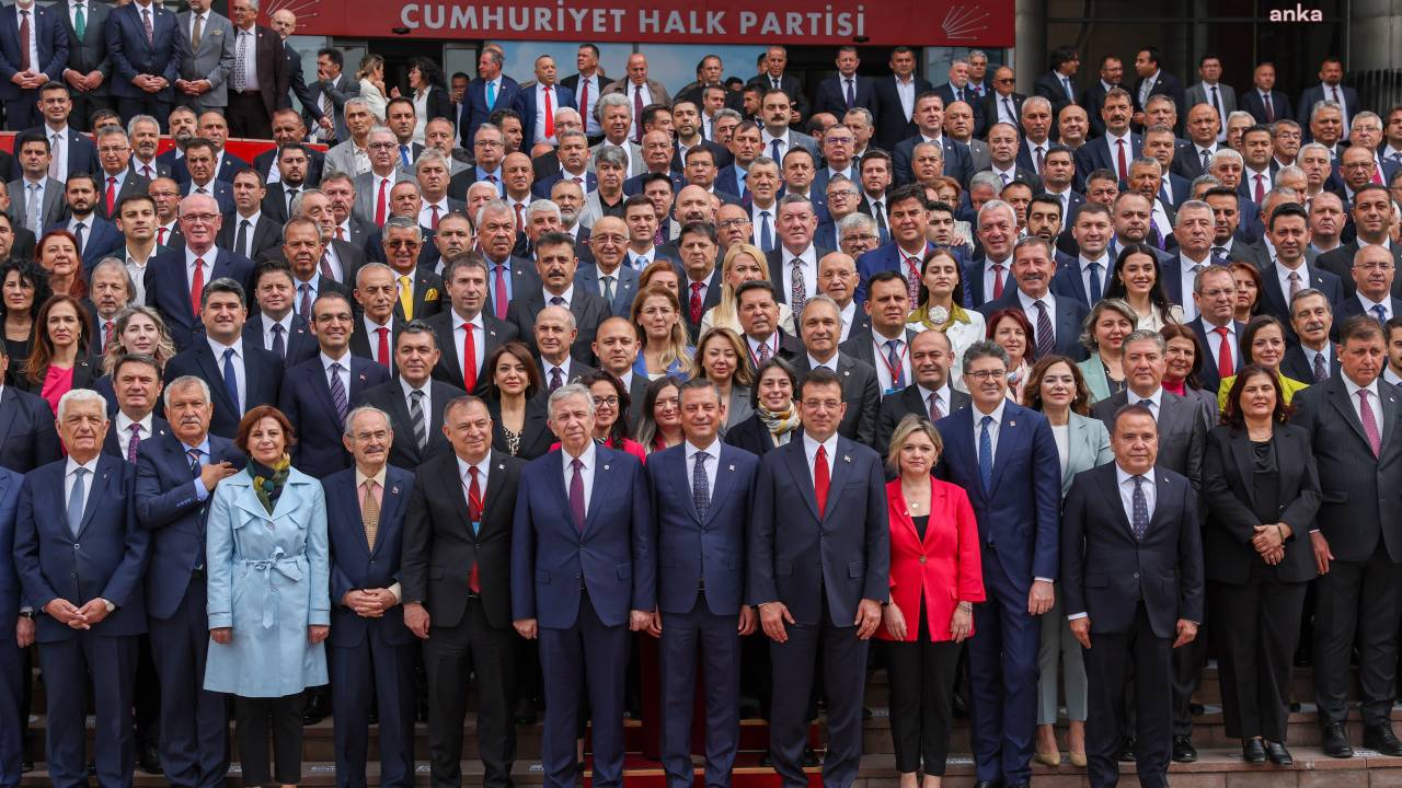 Chp’li Belediye Başkanları, Konser Ve Etkinlik Harcamalarına Standart Getirmek İçin Toplanacak