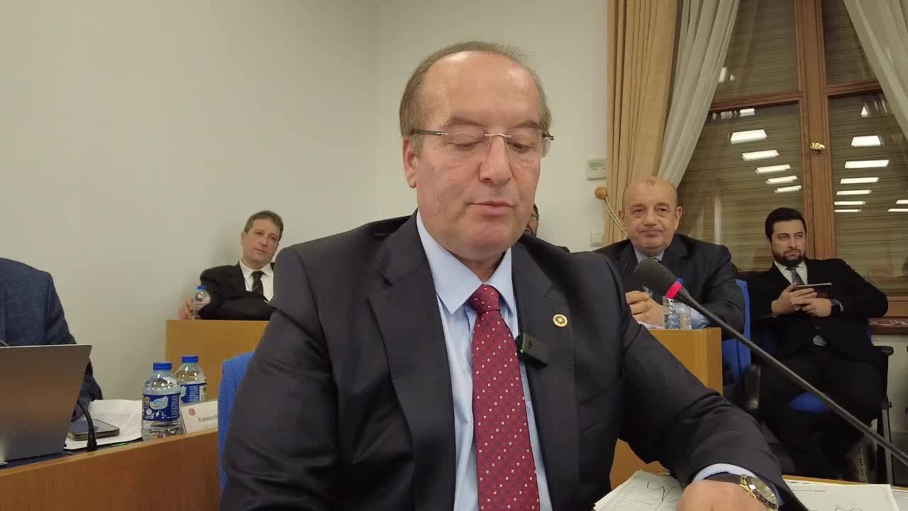 Cevdet Akay: "uluslararası Para Piyasalarına Olan Borcumuz 68 Milyon Asgari Ücretlinin Maaşına Denk Geliyor”