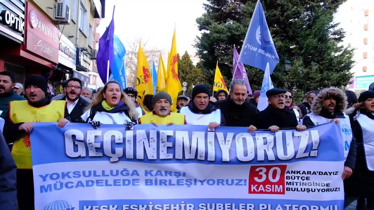 Eskişehir’de Emekçilerden “Geçinemiyoruz” Yürüyüşü