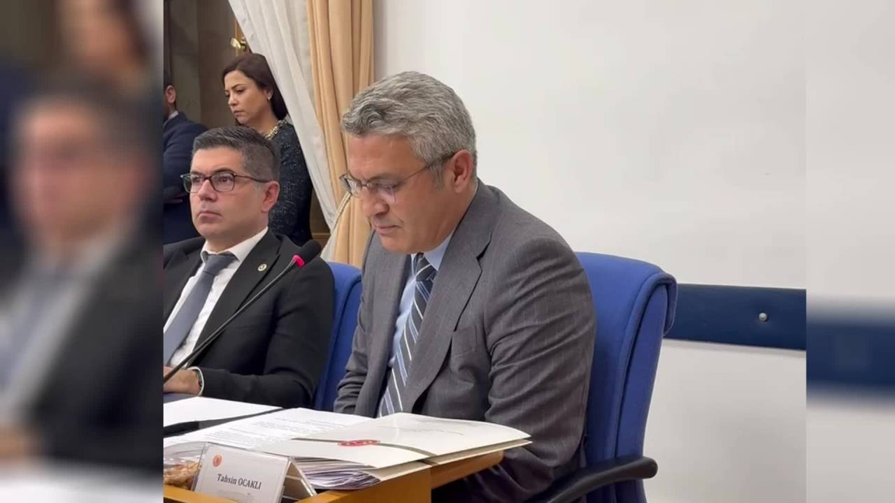 Chp'li Salıcı, "Borsa Spekülasyonu" İddialarını Meclis Gündemine Taşıdı