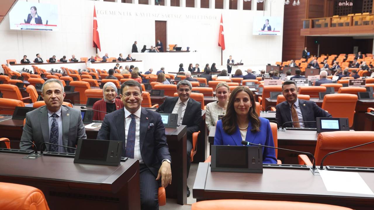 Deva Partisi’nden, Komisyonlardaki Değerlendirme Farkı Nedeniyle Atanamayan Öğretmenler İçin Kanun Teklifi