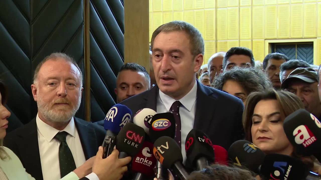 Tuncer Bakırhan: Dem Parti Eş Başkanları Ve İmralı Görüşmesi Olsa Çok İyi Olur