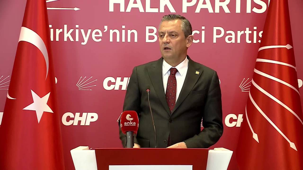 Ankara'da Chp - Dem Parti Zirvesi... Chp Lideri Özel: "Sürecin İşletileceği Yer Mutlaka Tbmm Olmalı"