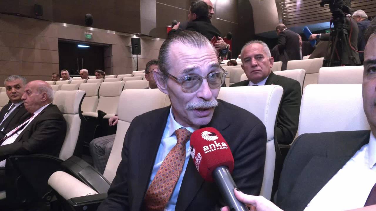 Chp'li Belediye Başkanları Toplantısı... Erdal Beşikçioğlu: "Kayyumların Hiçbirisinin Arkasında Değiliz"