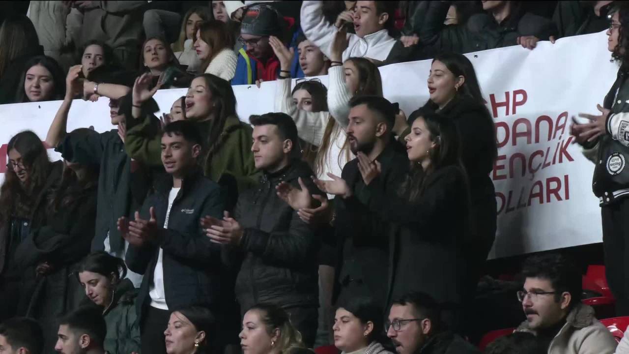 Chp’nin 17’inci Gençlik Kolları Kurultayı Başladı