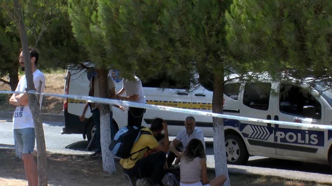 Hastane Yangınında Kimi Yakını İçin Geldi, Kimi Randevusunu Beklemeye Devam Etti