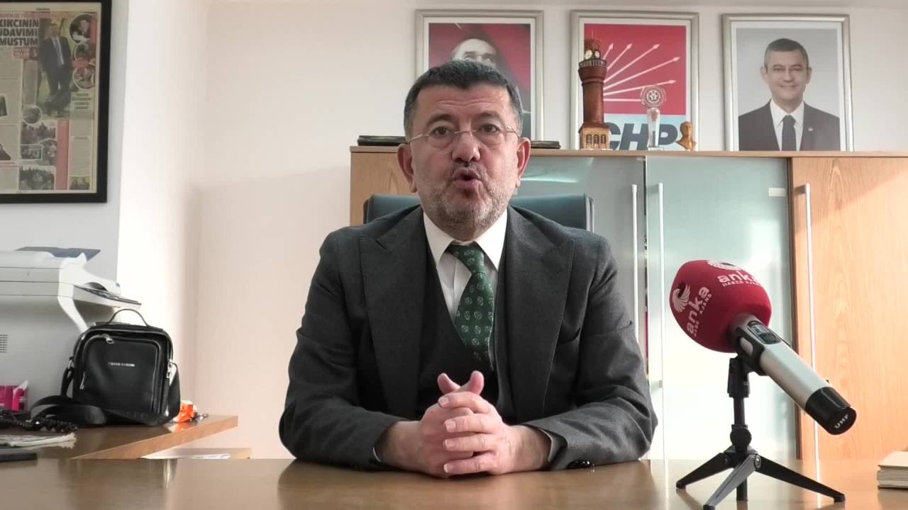 Veli Ağbaba: "Suriye'de En Başından Beri Söylüyoruz; Suriye'nin İç İşlerine Karışmamalıyız"