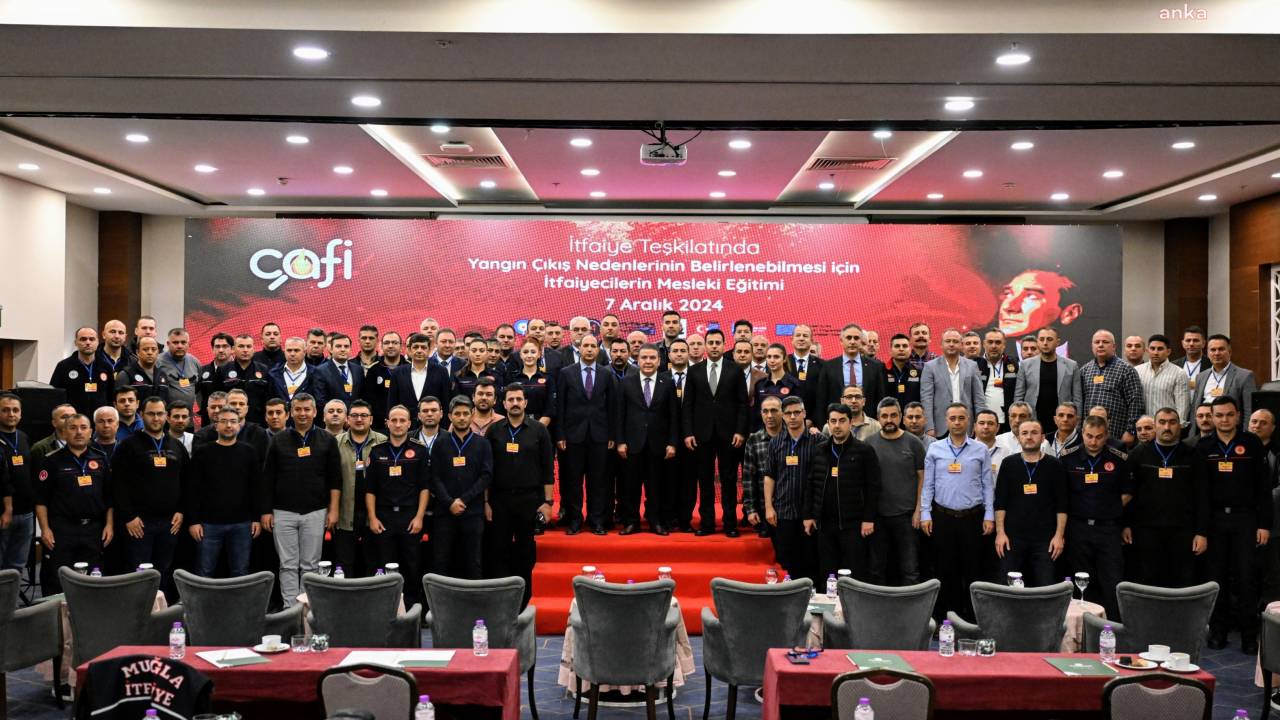 Chp’li 14 Büyükşehir Belediyesi’nin İtfaiye Teşkilatı, Eğitim İçin Antalya’da Buluştu