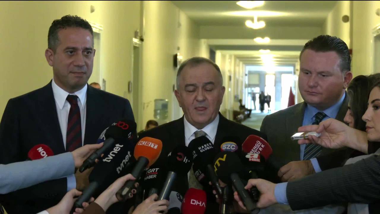 Chp-mhp Heyetlerinin "Kayyumu" Görüştü... Ali Mahir Başarır: "Destek Verirlerse Çok Mutlu Oluruz"