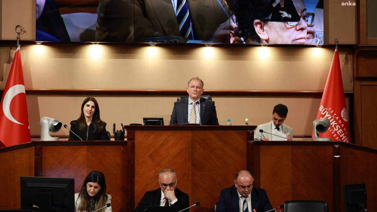 İbb, Bilal Erdoğan'ın Başkanı Olduğu Vakfa Ve Deniz Feneri'ne Tahsis Edilen Taşınmazları Geri Aldı
