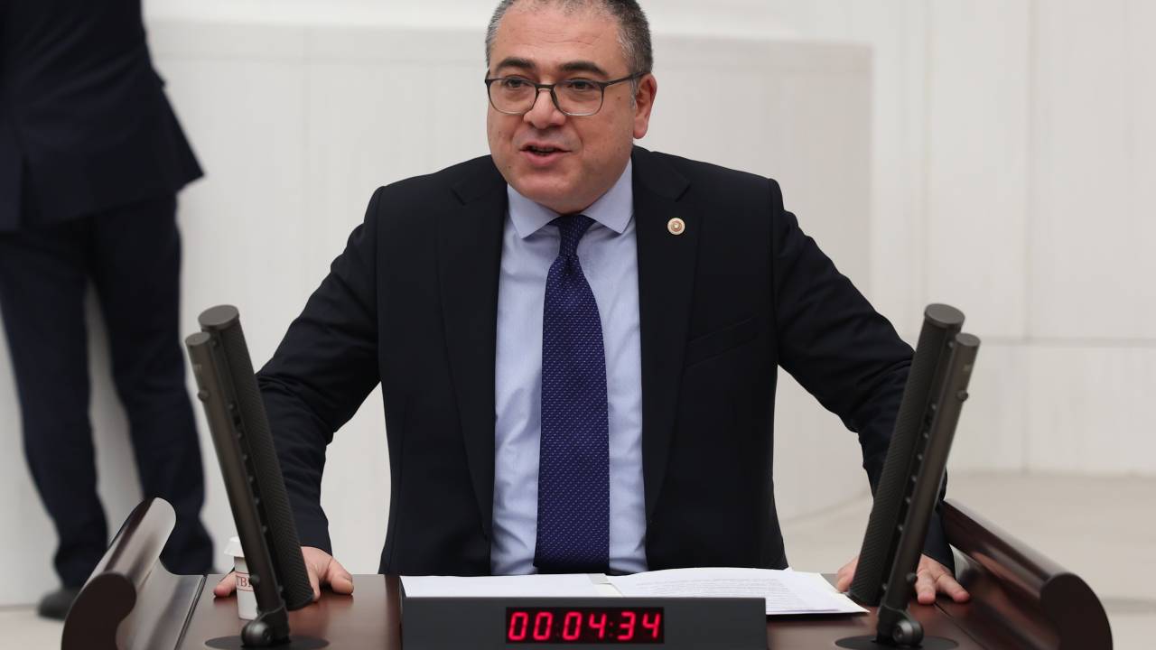 Chp’li Evrim Karakoz, Aydın'daki Sahte Alkol Ölümlerini Tbmm Gündemine Taşıdı