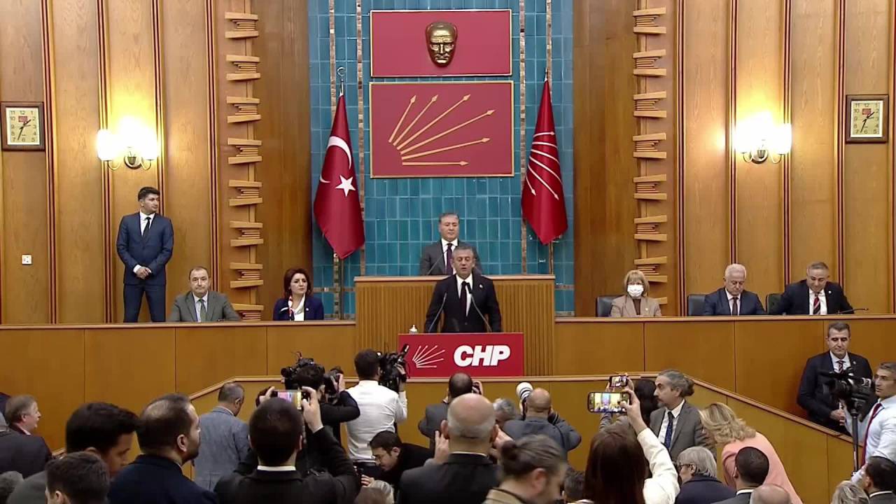 Chp Grup Toplantısı... Özgür Özel: "Emekçilerin Katledilmediği Bir Düzeni Chp Kuracak"