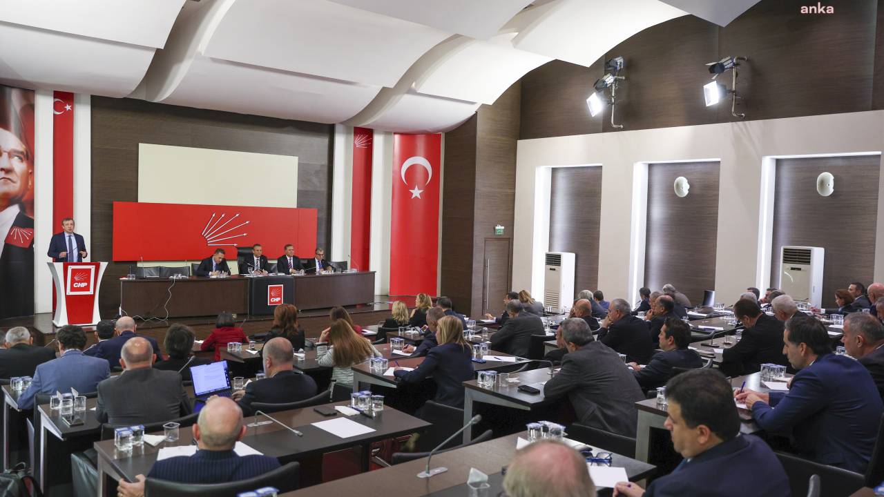 Chp Grubu, Asgari Ücret Gündemiyle Toplanıyor