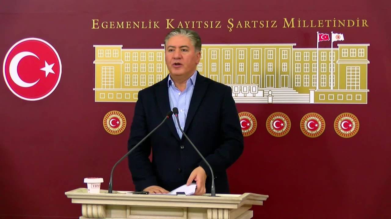 Chp'li Emir'den İktidara Asgari Ücret Tepkisi: "Tüik Üzerinden İşçimizin Sofrasından Her Ay Çalınıyor"