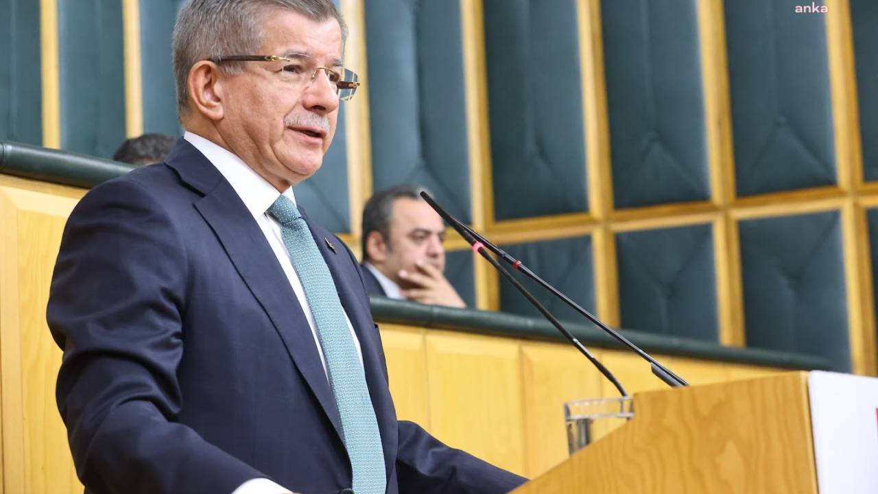 Ahmet Davutoğlu, Ali Babacan Ve Saadet-gelecek Grubuna Katılan Deva'lı Milletvekillerine Teşekkür Etti