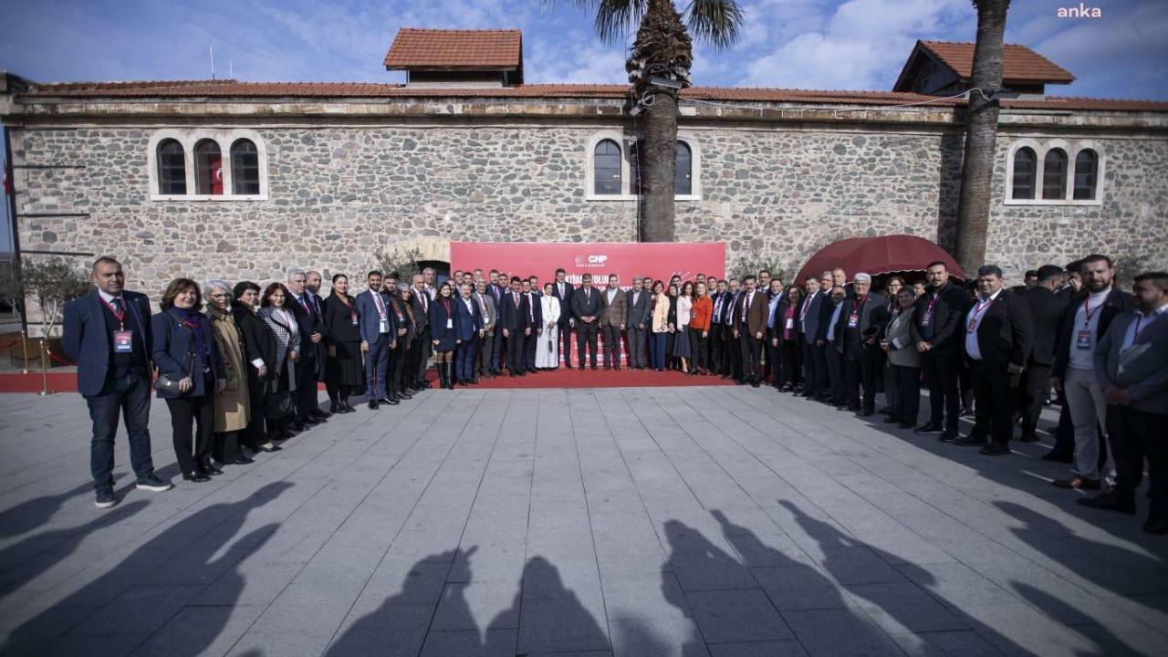 İzmir Büyükşehir Belediye Başkanı Tugay: "Belediyelerimiz Başarılı Olmak Zorunda"