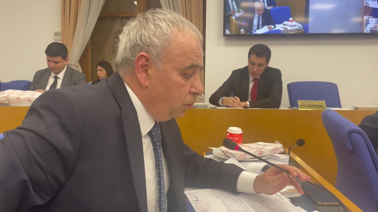 Chp'li Bakırlıoğlu: Ptt Neredeyse İflas Etmiş Durumda