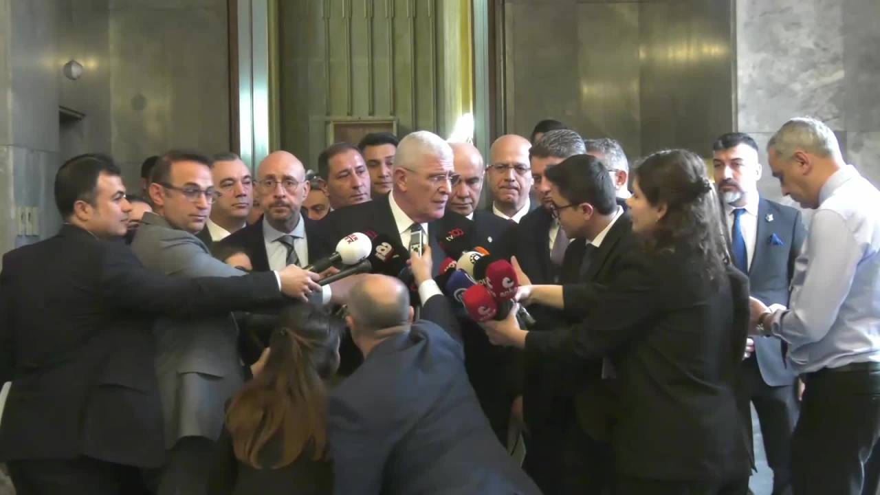 Müsavat Dervişoğlu‘Ndan Bahçeli’ye: “Kılıç Hakkının Ne Olduğunu Öğrenmesini Tavsiye Ediyorum”