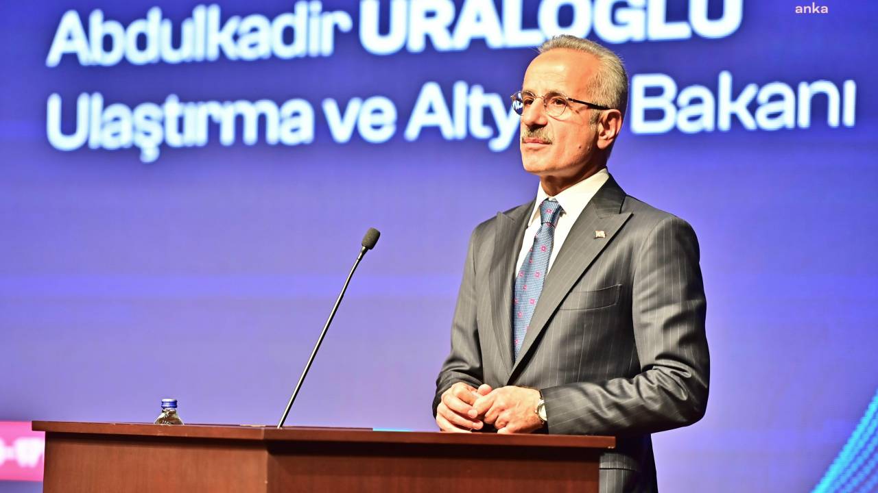 Bakan Uraloğlu’ndan Çukurova Havalimanı Yanıtı: “Yurt Dışı Finansman Kullanılmıştır”