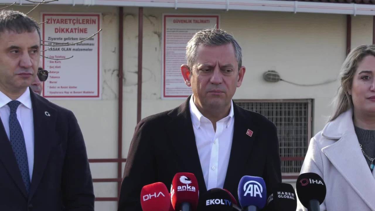 Chp Lideri Özel’den Cumhurbaşkanı Erdoğan’a: “Turpun Büyüğü Sandıkta. Korkmuyorsan Sandığa Gel"