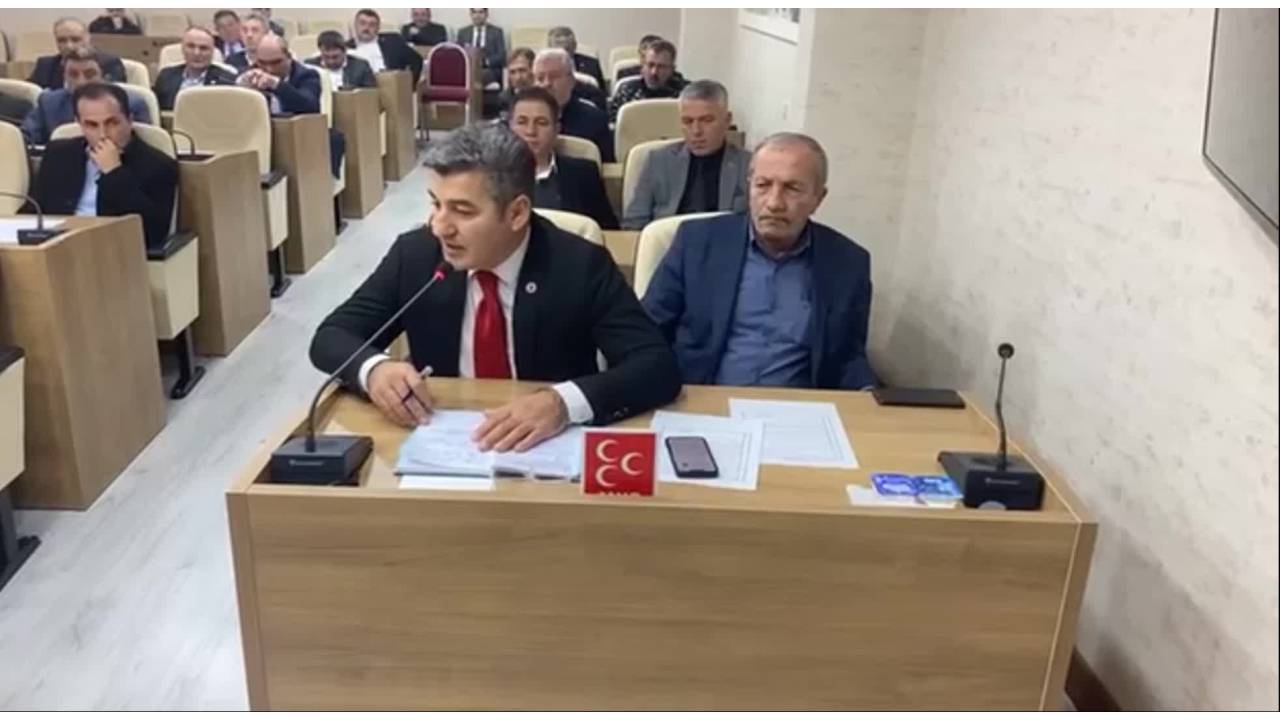 Çorum İl Genel Meclis Toplantısı...  Mhp’li Selim Dölcü, Abdullah Öcalan'a "Sayın" Diye Hitap Etti