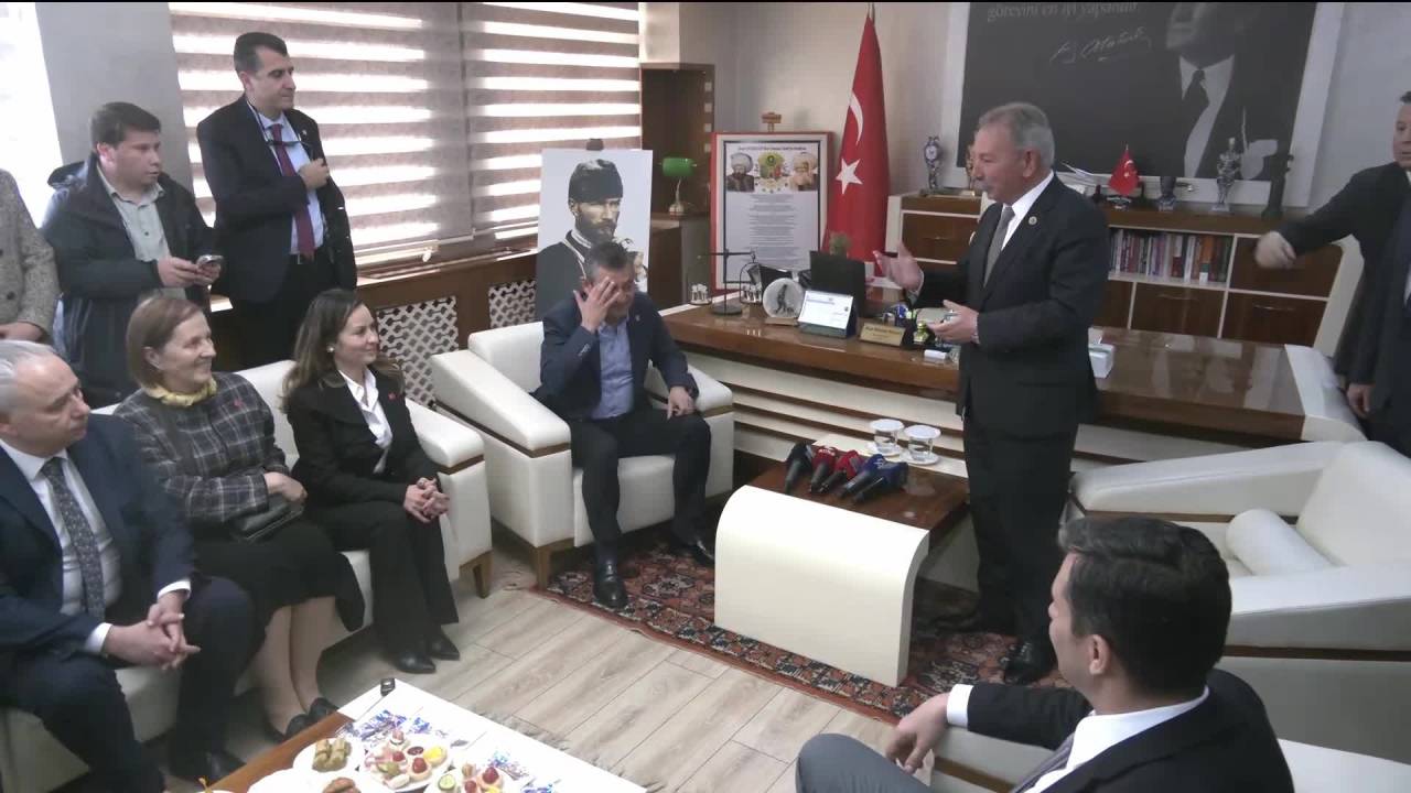 Chp Genel Başkanı Özgür Özel: “Mhp’den Devralınan Özellikle İlçelerde Borç Rekoru Var”