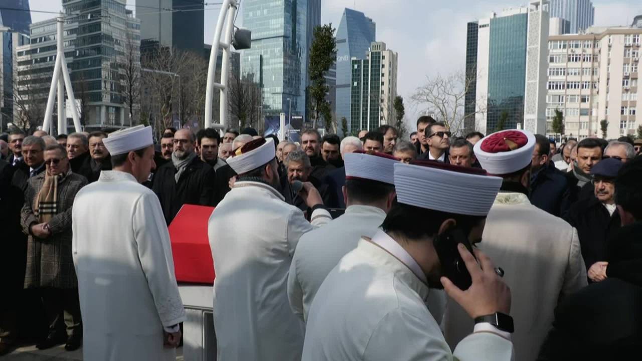 Eski Devlet Bakanı Ali Doğan Son Yolculuğuna Uğurlandı