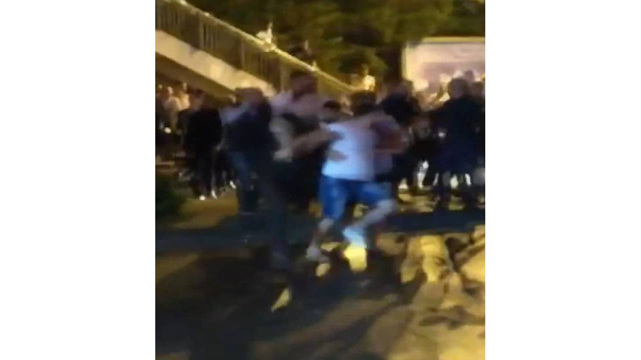 Esenyurt’ta Düğün Konvoyundaki Kaza Sonrası Kavga Kamerada