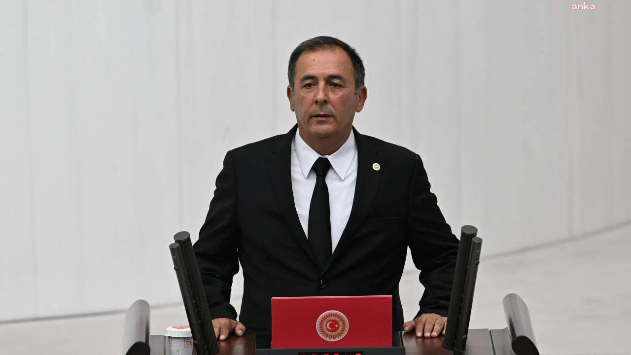 Mustafa Erdem: ''Sarayda Manda Yoğurdu Ve Hurmayla Beslenenler, Vatandaşa Bir Pideyi Çok Görüyor''