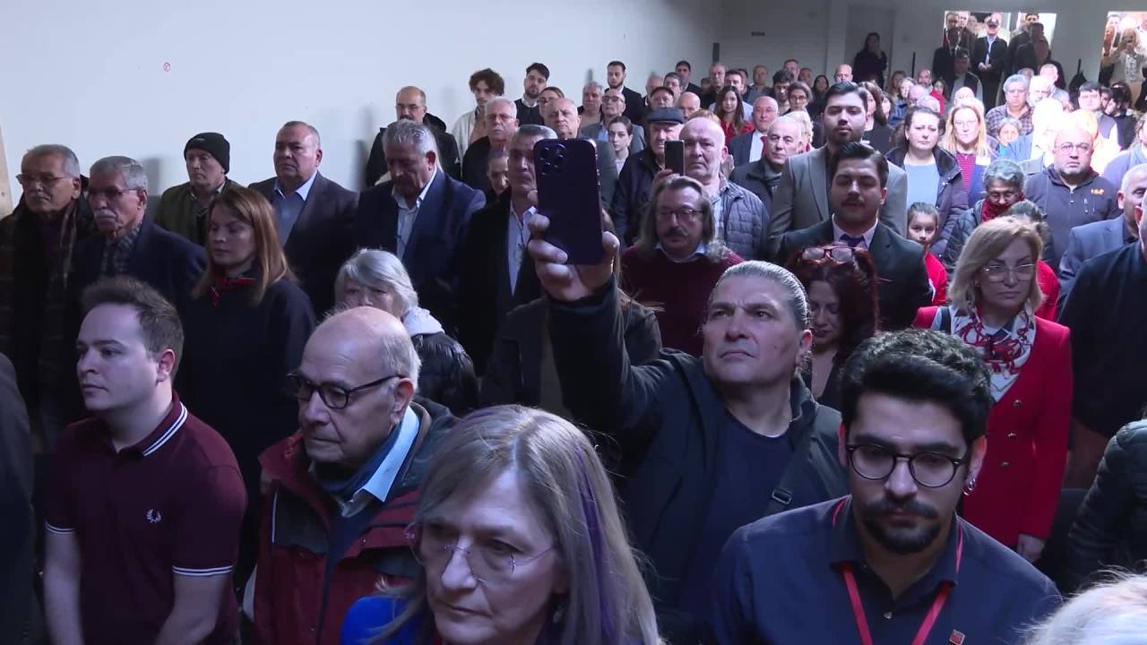 Özgür Özel, Brüksel’de Chp Belçika Birliği’ni Ziyaret Etti