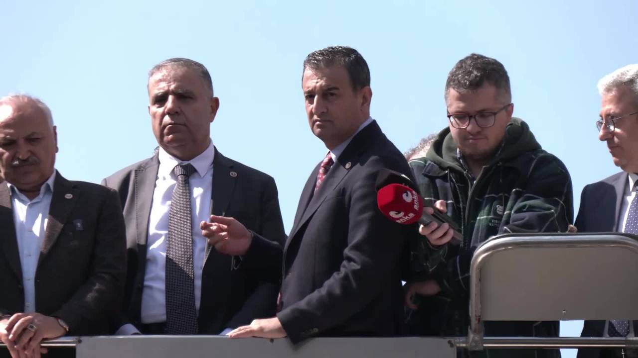 Chp Heyeti Samandağ’da... Burhanettin Bulut: Bu Zulme Engel Olamıyorsan, Katliamda Senin De Parmağın Var