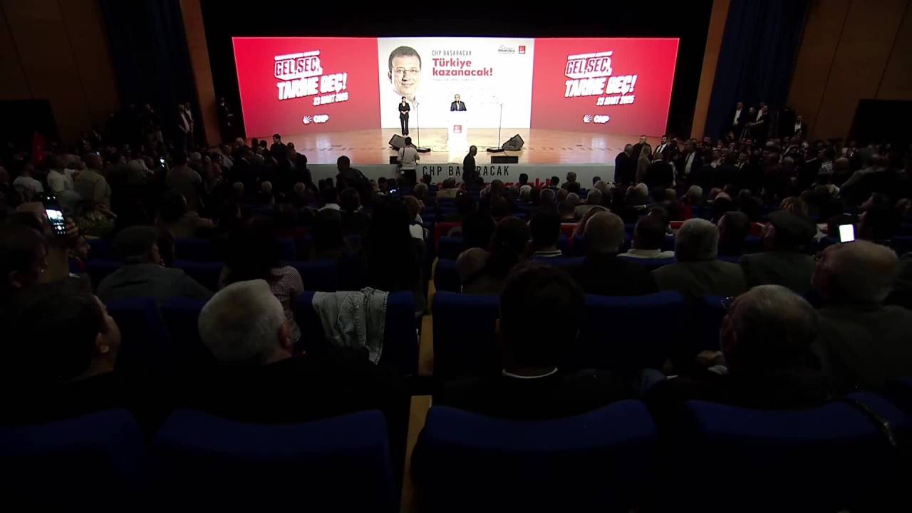 Sezgin Tanrıkulu Diyarbakır'da Konuştu: Gençlerimizi, Çocuklarımızı Toprağa Vermek İstemiyoruz