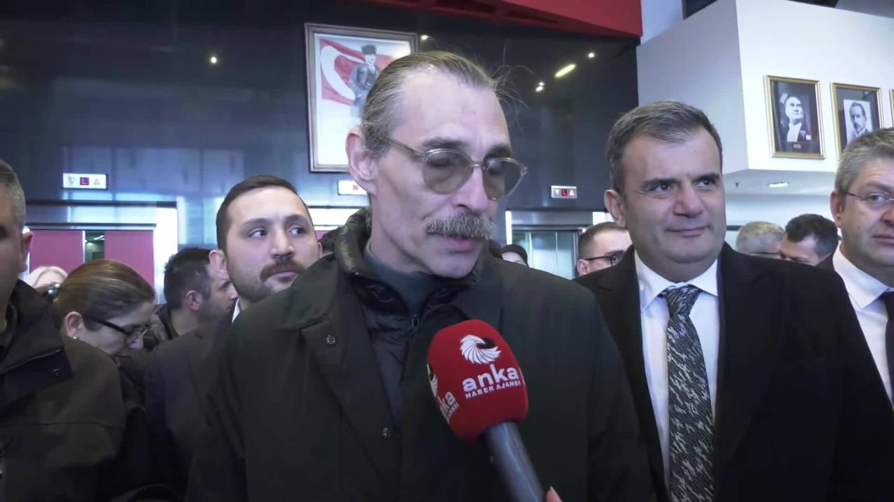 Ekrem İmamoğlu’na Gözaltı... Erdal Beşikçioğlu: "Yarın Bu Yurttaşların Hepsi Bunun Hesabını Soracaktır"