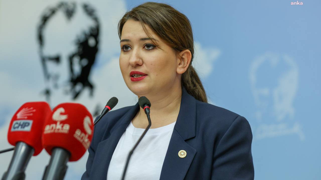 Chp Genel Başkan Yardımcısı Gökçen: "Olağanüstü Kurultayımız Partimize Ve Milletimize Hayırlı Olsun"