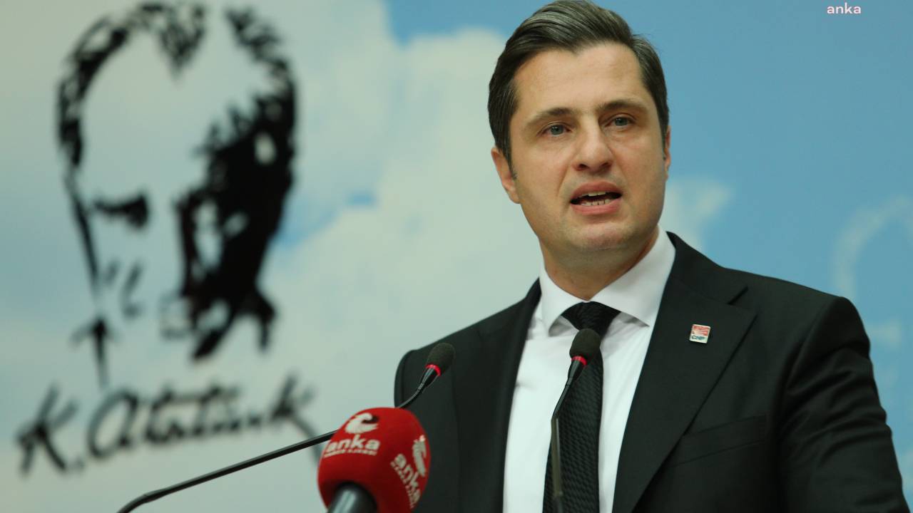 Chp Sözcüsü Deniz Yücel, İzmir Valisi Ve İzmir Emniyet Müdürü'ne Seslendi: Bu Şiddete Derhal Son Verin
